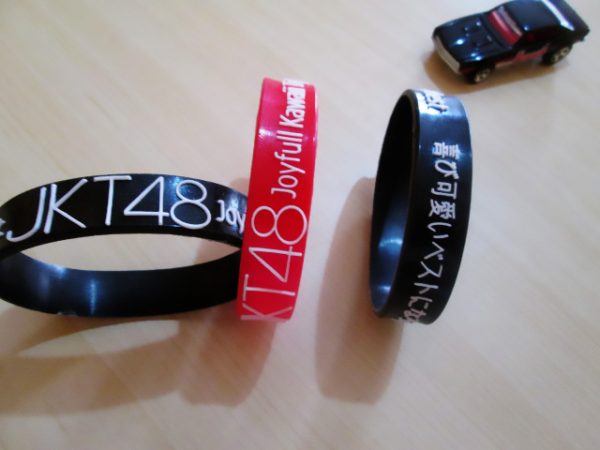 jasa pembuatan gelang karet